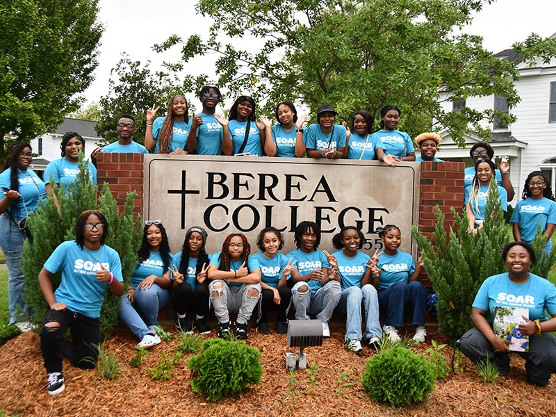 College Choice Foundation, an EBSCO Community Impact grant recipient